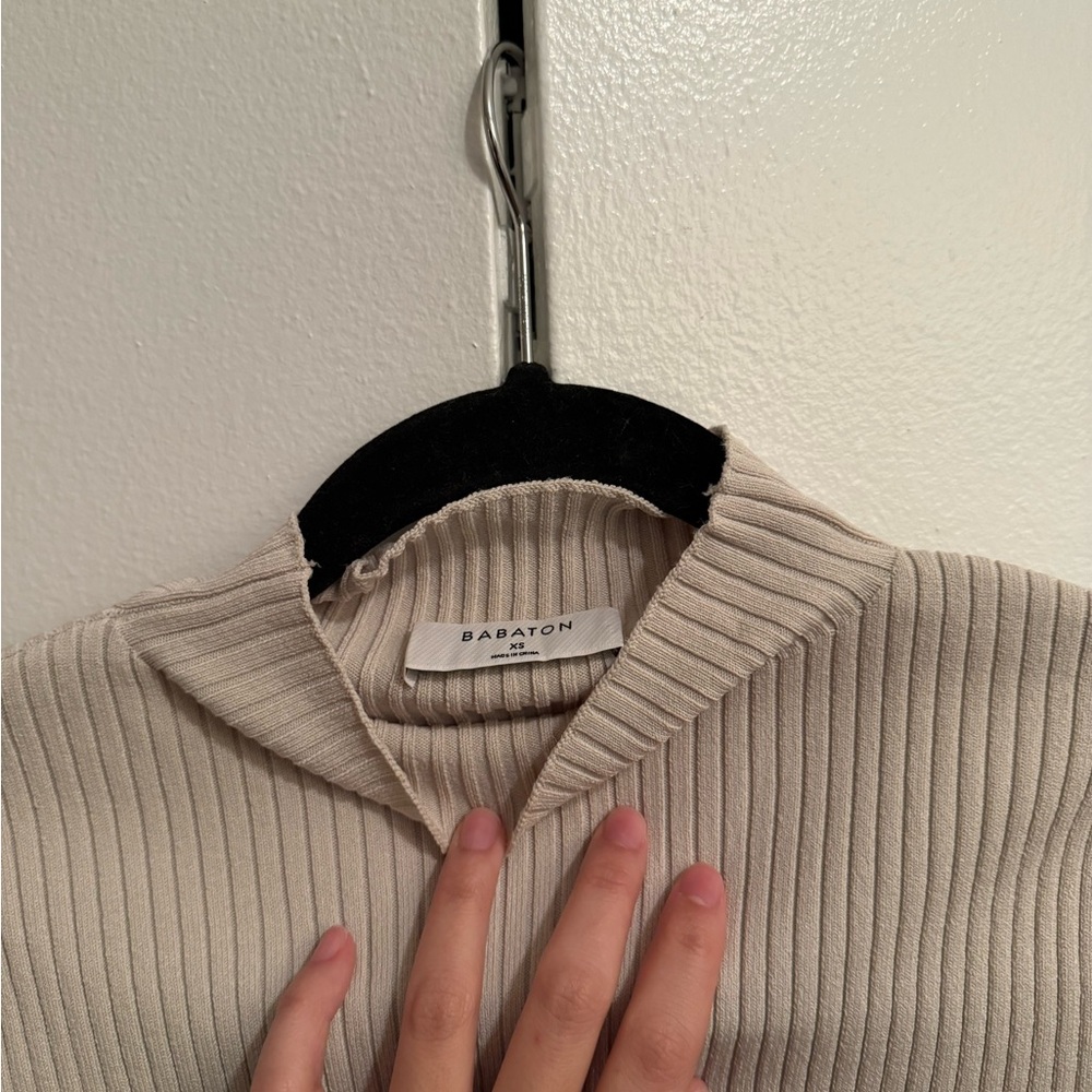 Babaton Cream Ribbed V-Neck Sweater